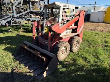 Main image Gehl 3510